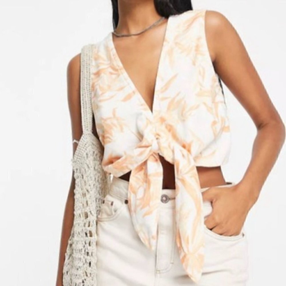 Abercrombie & Fitch Orange Floral Tie Front Crop Top - Size Small